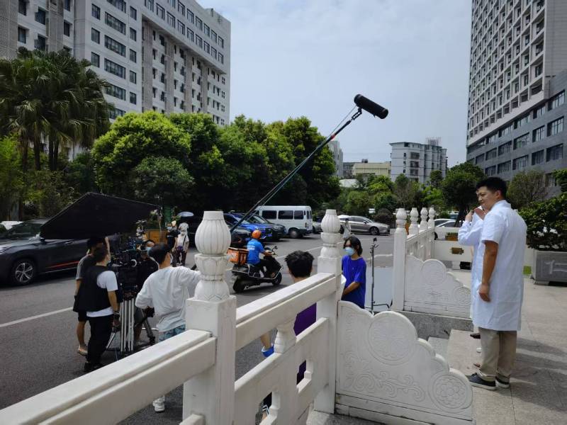 花山区广告片拍摄公司低成本实现高规格制作的诀窍